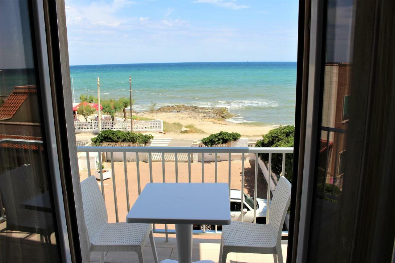 טורה קאנה Appartamenti Costa Dei Trulli מראה חיצוני תמונה